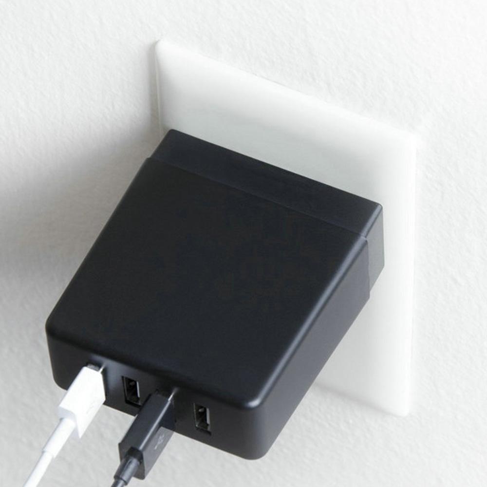 40-Watt 4-Port Universal USB Wall Charger
